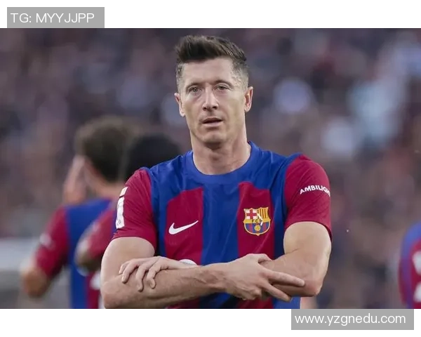 莱万为何选择留在巴萨不谈退役计划背后的深层原因分析